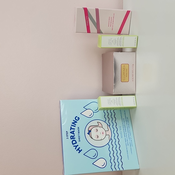 Winter Skin Hydration Surival Kit - Mary Kay Masks Lip Scrub and Body Souffle